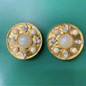 Vintage Gold Tone and Faux Pearl Clip On Earrings